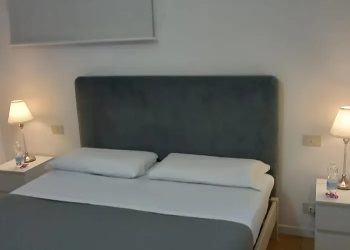 Piazza Navona Beautiful Apartment
